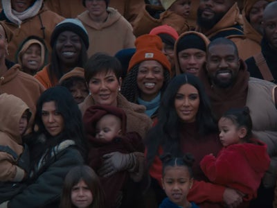 Kanye West invite la famille Kardashian dans son nouveau clip