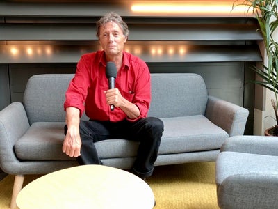 En vidéo - Antoine de Maximy nous raconte sa nouvelle aventure sur RMC Découverte