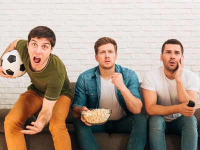 Votre match est diffusé en décalé sur votre TV ? Que faire ?