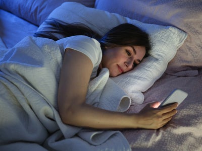 Voici à quelle heure couper son smartphone pour avoir un sommeil parfait