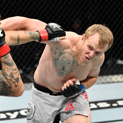 UFC Fight Night : ne manquez pas le combat entre Tybura et Spivac sur RMC Sport
