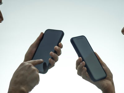 Sécurité : est-il vraiment possible de se faire voler ses données bancaires via AirDrop ?