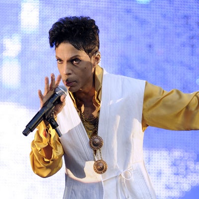 Dix ans après sa mort, Prince nous offre un titre inédit