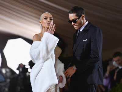 Les Kardashian : Kim présente (enfin) son nouveau compagnon dans le teaser de la saison 2