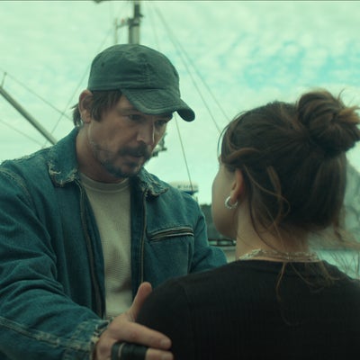 Below : une mini-série fantastique avec Josh Hartnett à découvrir sur Netflix