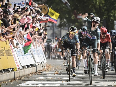 Au cœur du peloton : quand sortira la saison 2 du docu Netflix sur le Tour de France ?