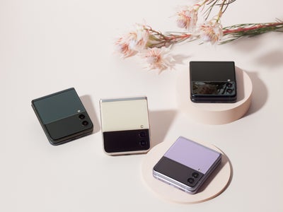 Plus de 70 combinaisons de couleurs possibles sur le prochain Samsung Galaxy Z Flip4 ?