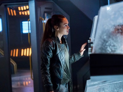 The 100 : Lindsey Morgan (Raven) n'aurait "jamais deviné la fin"