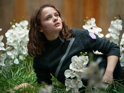 Uglies sur Netflix : Un film dystopique d'une société dictée par la beauté