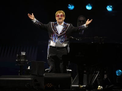 Elton John donne un concert en live sur Disney+