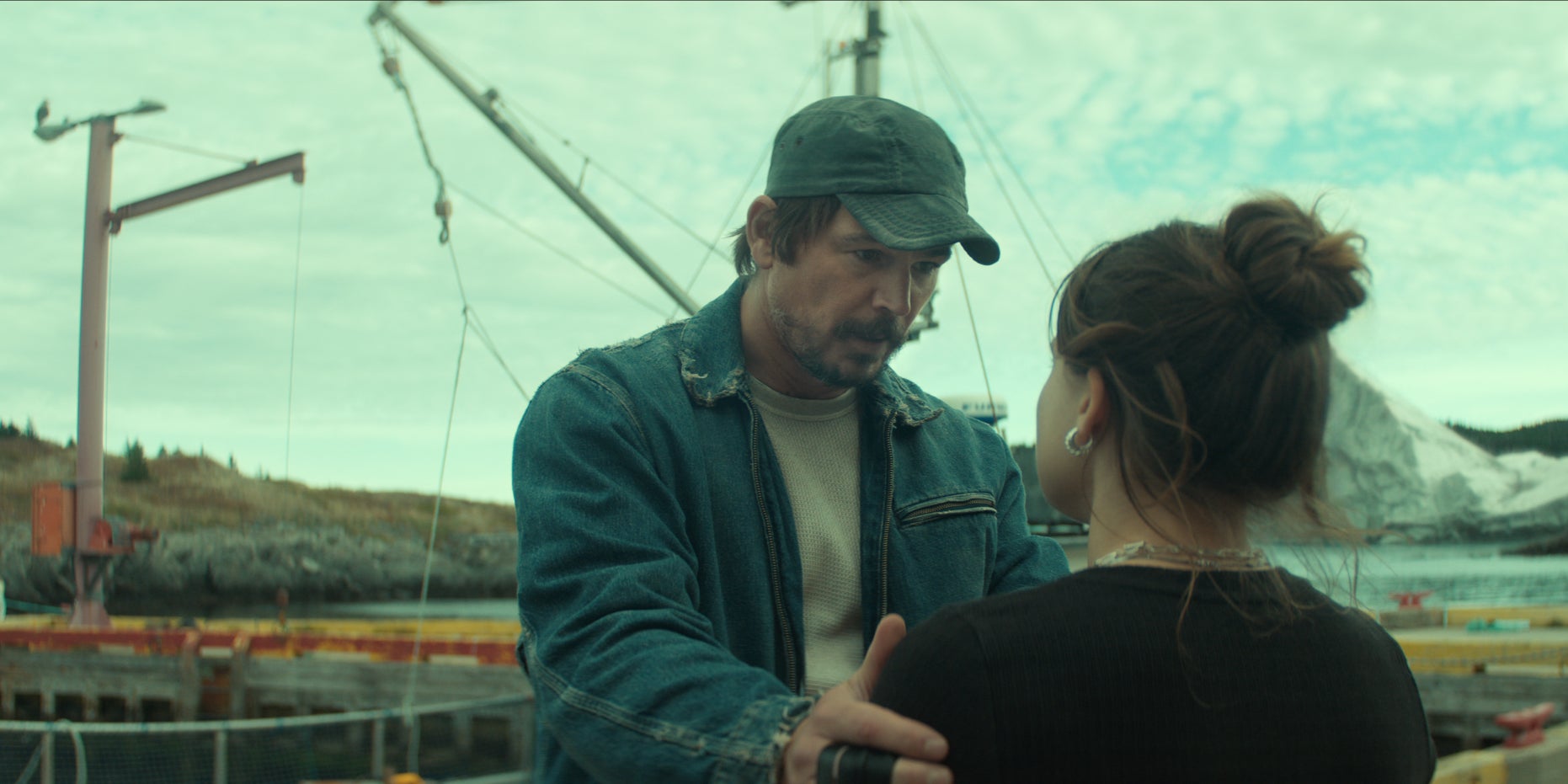Josh Hartnett et Ruby Stokes dans "Below".